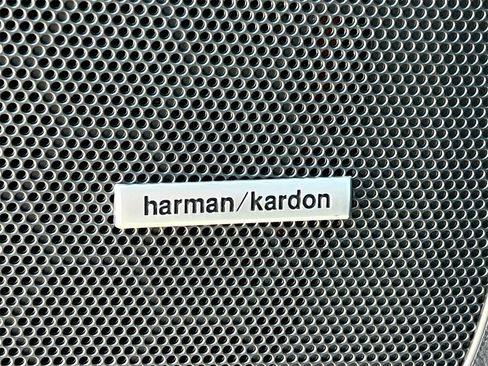 New 2025 Subaru Ascent Limited image 19