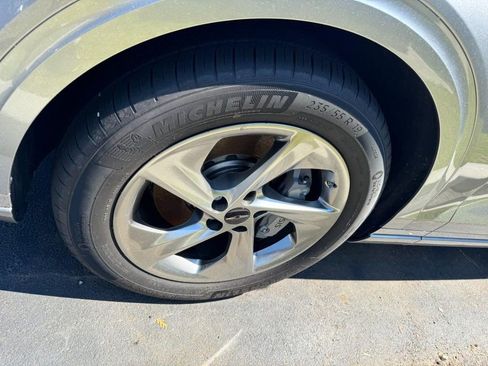 Certified 2026 Genesis GV70 2.5T Advanced AWD/4WD image 4