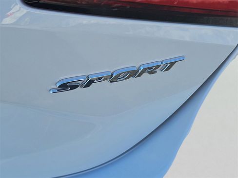 Certified 2025 Honda Civic Sport image 12
