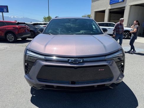 Used 2024 Chevrolet Blazer EV RS AWD/4WD image 9
