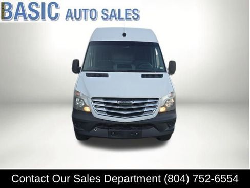 Used 2017 Freightliner Sprinter 2500 image 10