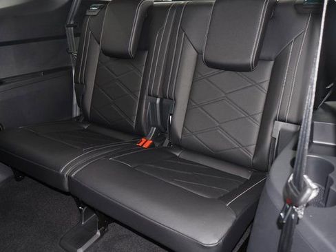 New 2026 Volkswagen Atlas SE image 16