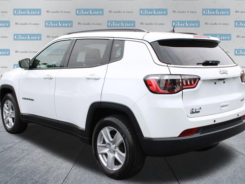 Used 2022 Jeep Compass Latitude w/ Convenience Group AWD/4WD image 8