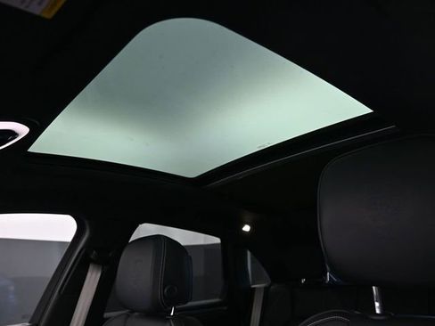 Used 2023 Porsche Macan GTS image 19