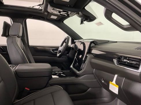 New 2026 GMC Yukon XL Elevation w/ Elevation Premium Package AWD/4WD image 33