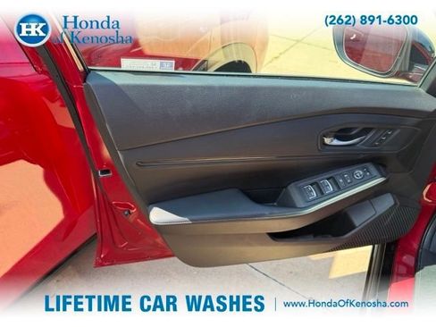 Used 2023 Honda Accord Sport image 7