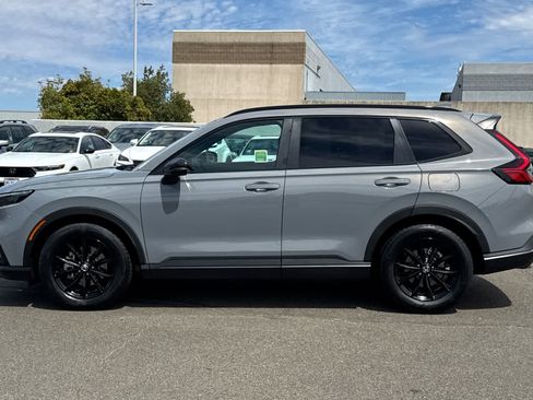 Used 2024 Honda CR-V Sport image 9
