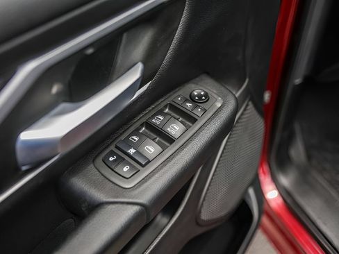 Used 2021 RAM 1500 Lone Star AWD/4WD image 24