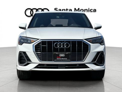 Used 2022 Audi Q3 2.0T Premium w/ Convenience Package AWD/4WD image 10