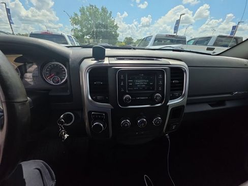 Used 2016 RAM 1500 Big Horn RWD image 14