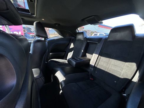 Used 2020 Dodge Challenger R/T image 21