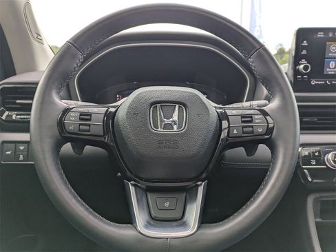 Used 2023 Honda Pilot Elite image 17