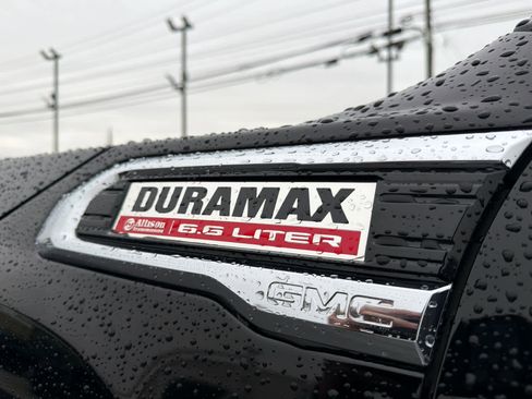 Used 2020 GMC Sierra 2500 Denali w/ Denali Ultimate Package image 16