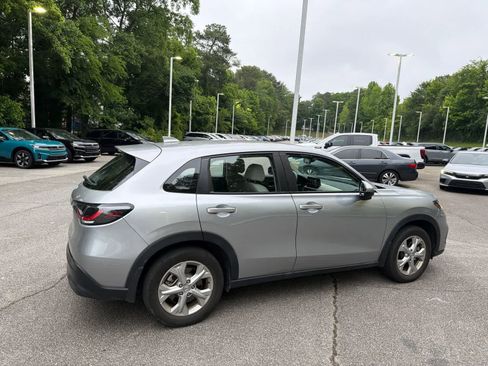 Used 2024 Honda HR-V LX image 11