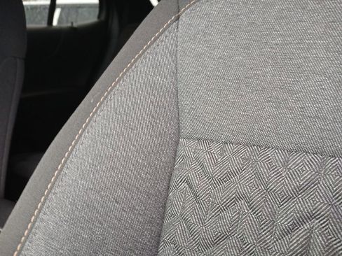 Used 2024 Chevrolet Equinox LT image 14