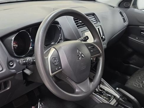 Used 2024 Mitsubishi Outlander Sport AWD image 14