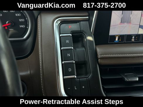 Used 2021 Chevrolet Tahoe High Country w/ Premium Package AWD/4WD image 34