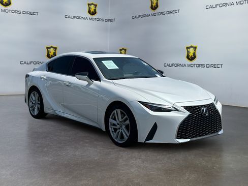 Used 2021 Lexus IS 300 w/ Comfort Package RWD image 7