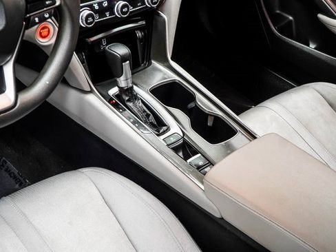 Used 2020 Honda Accord EX image 16