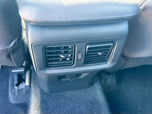 Used 2023 Toyota RAV4 LE image 28