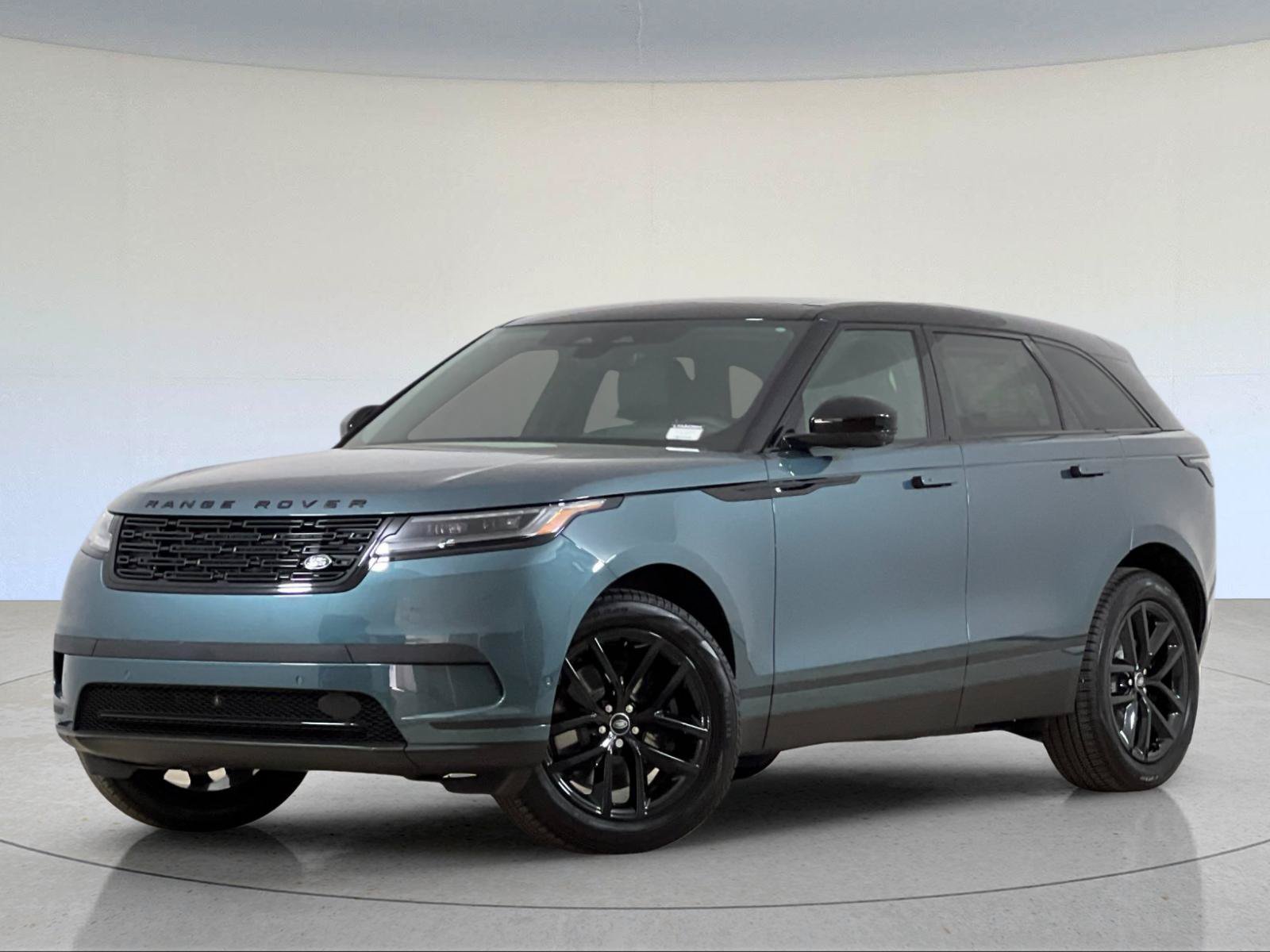 New 2026 Land Rover Range Rover Velar S AWD/4WD image 1