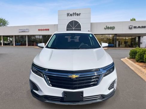 Used 2022 Chevrolet Equinox LT FWD image 3