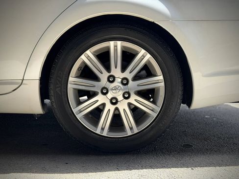 Used 2009 Toyota Avalon XL FWD image 29