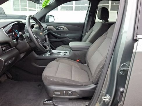 Certified 2023 Chevrolet Traverse LT AWD/4WD image 15