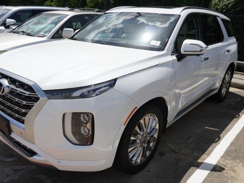 Used 2020 Hyundai Palisade Limited FWD image 4