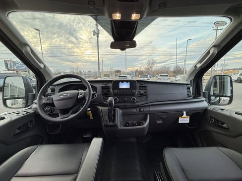 Used 2024 Ford Transit 350 XL image 14