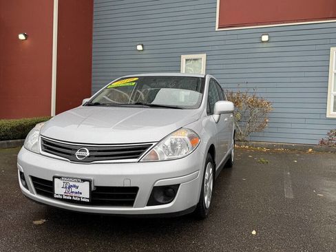 Used 2010 Nissan Versa 1.8 S w/ PWR Plus Pkg image 4