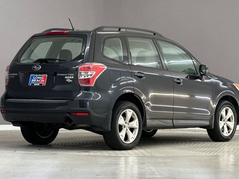 Used 2015 Subaru Forester 2.5i w/ Alloy Wheel Package AWD/4WD image 9