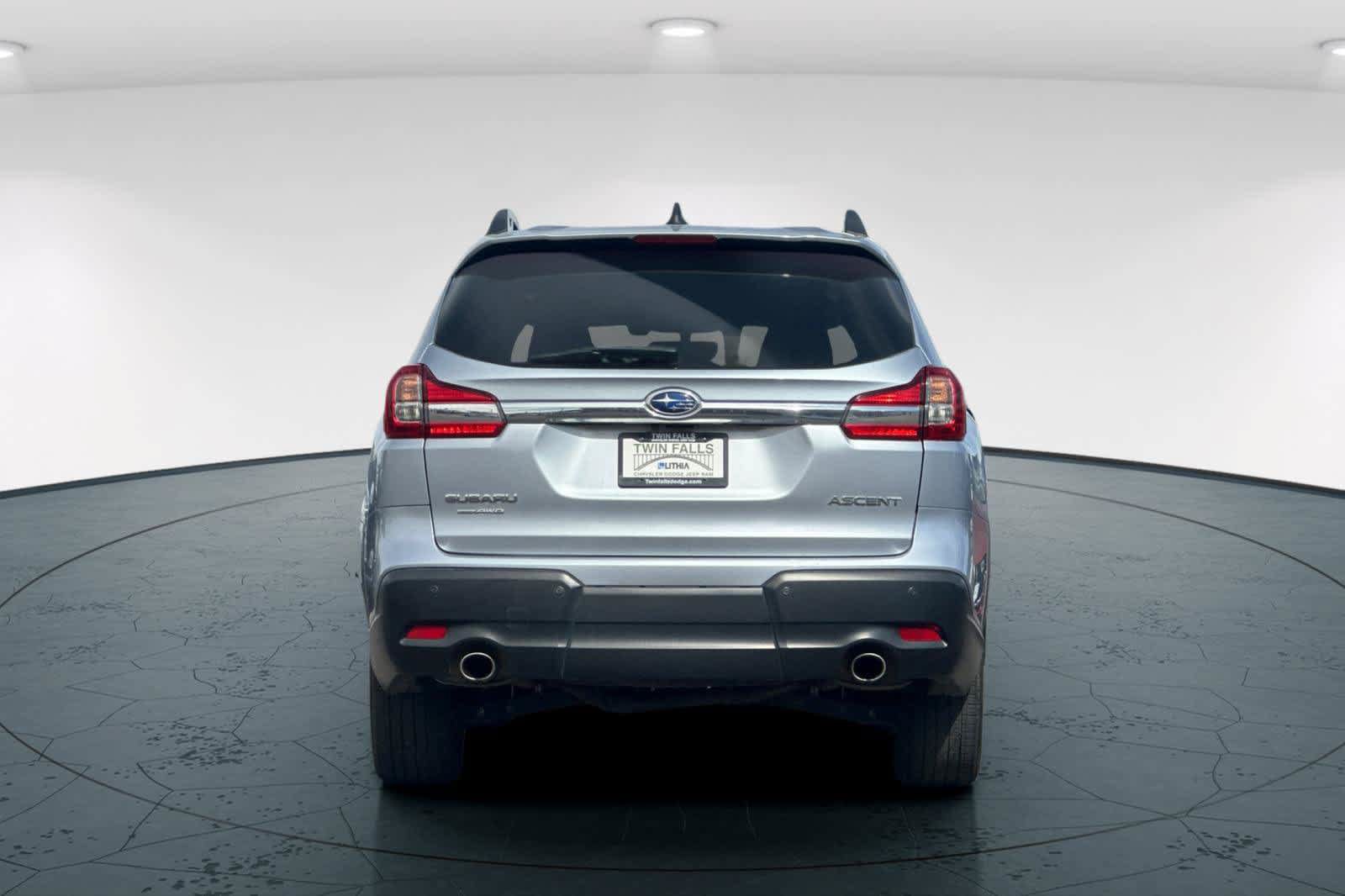Used 2022 Subaru Ascent Premium w/ Convenience Package AWD/4WD image 7