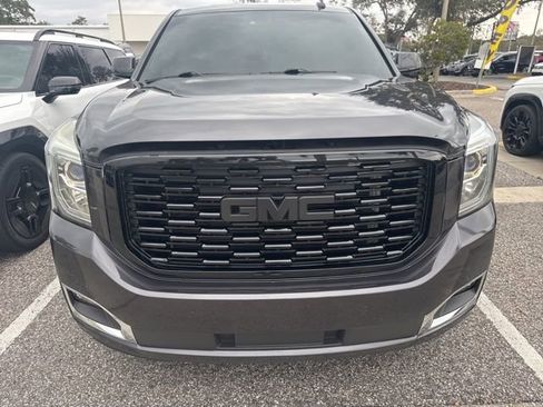 Used 2016 GMC Yukon SLT w/ HD Trailering Package image 2