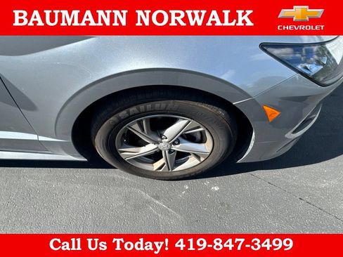 Used 2022 Hyundai Sonata SE w/ Cargo Package FWD image 18