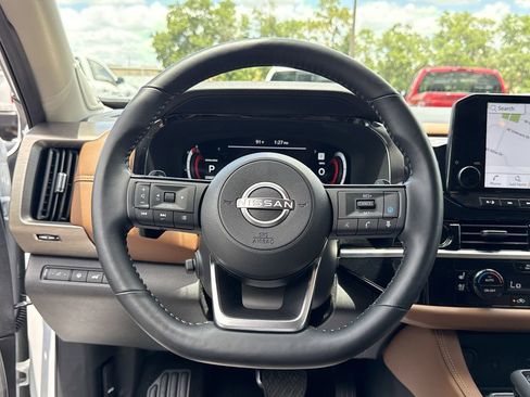 Used 2025 Nissan Pathfinder Platinum w/ Cargo Package FWD image 45