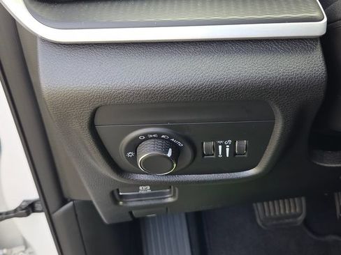 Used 2025 Jeep Grand Cherokee Laredo w/ MOPAR Finishing Package RWD image 24