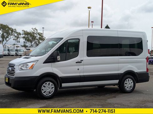 Used 2019 Ford Transit 150 XLT image 3