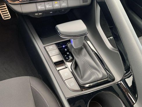 New 2025 Hyundai Elantra SEL image 71