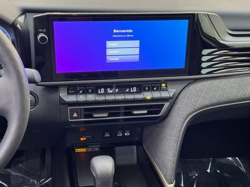 Used 2025 Toyota Camry XLE w/ Premium Plus Package image 16