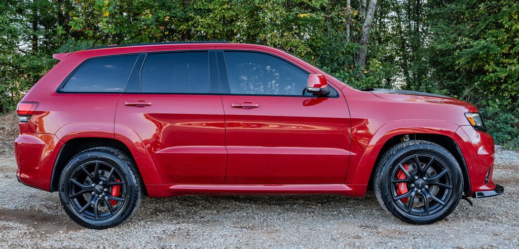 Used 2020 Jeep Grand Cherokee SRT AWD/4WD image 6