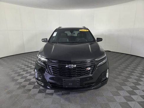 Used 2024 Chevrolet Equinox RS AWD/4WD image 3