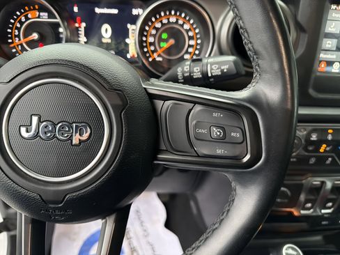 Certified 2021 Jeep Wrangler Sport S image 20