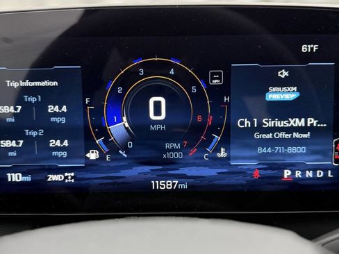 Used 2025 Chevrolet Equinox LT w/ Convenience Package II image 18