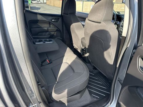 Used 2021 Chevrolet Colorado LT w/ Safety Package AWD/4WD image 24