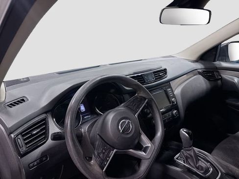 Used 2020 Nissan Rogue Sport S FWD image 10