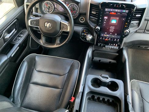 Used 2023 RAM 1500 Laramie AWD/4WD image 30
