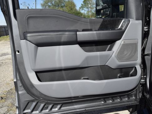 New 2026 Ford F250 XLT w/ XLT Premium Package image 19