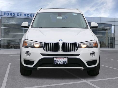 Used 2017 BMW X3 sDrive28i RWD image 8