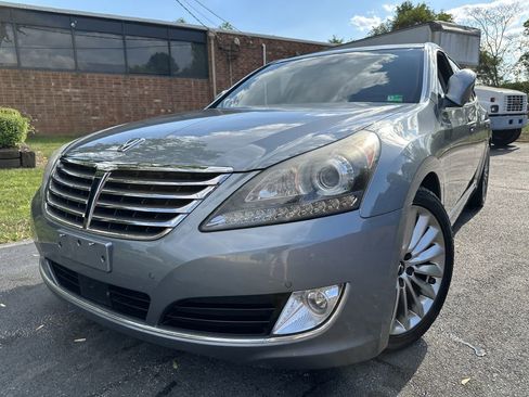 Used 2015 Hyundai Equus Signature RWD image 1
